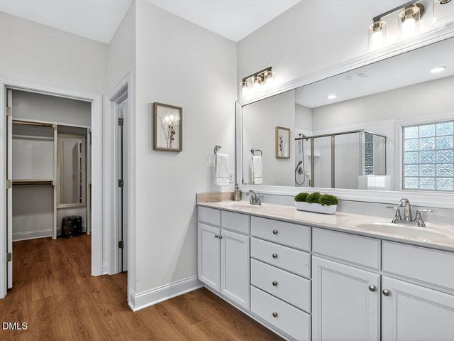 116 Vinewood Place, Holly Springs, NC 27540