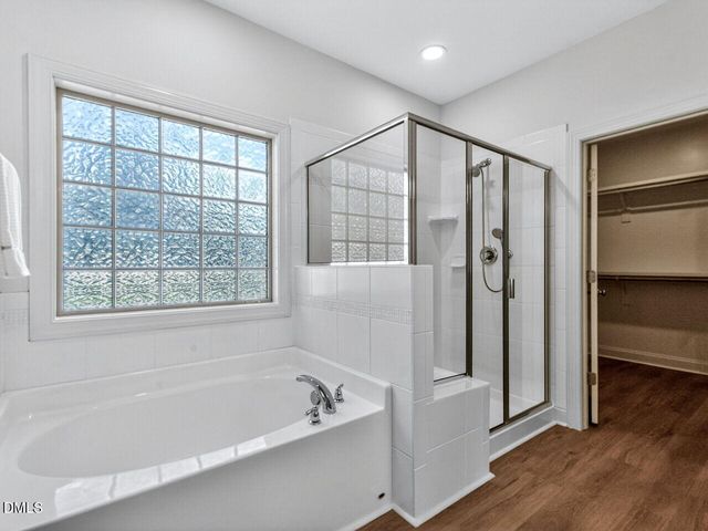 116 Vinewood Place, Holly Springs, NC 27540