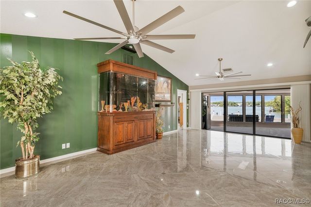171 SW 3rd Street, Crystal River, FL 34429