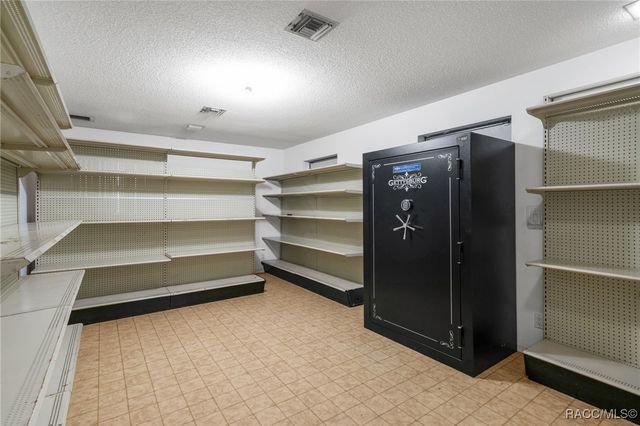 171 SW 3rd Street, Crystal River, FL 34429