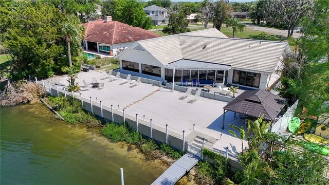 171 SW 3rd Street, Crystal River, FL 34429