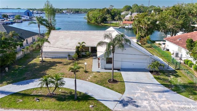 171 SW 3rd Street, Crystal River, FL 34429