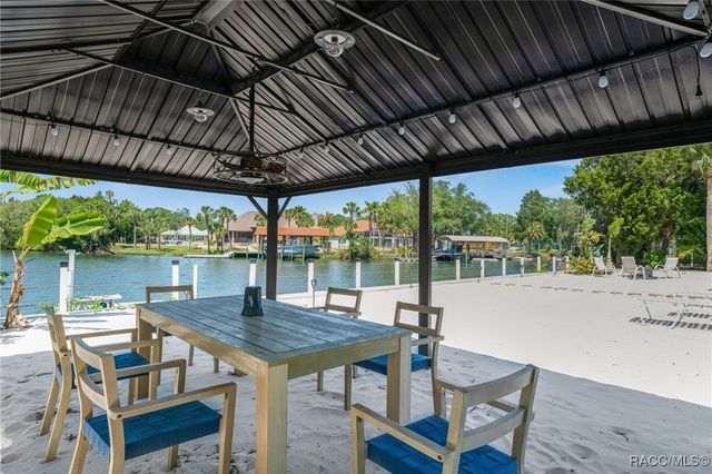 171 SW 3rd Street, Crystal River, FL 34429