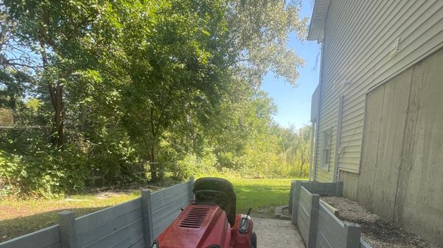 3118 Edgewood Drive, Wonder Lake, IL 60097