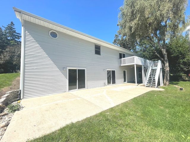 3118 Edgewood Drive, Wonder Lake, IL 60097
