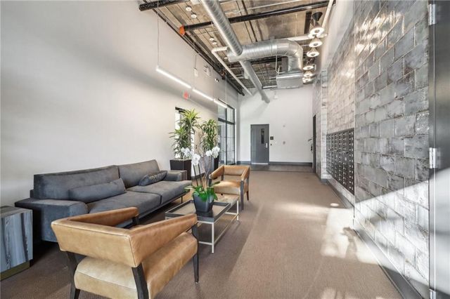 112 Rogers NE Street 206, Atlanta, GA 30317