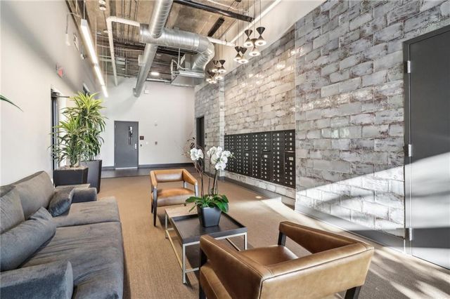 112 Rogers NE Street 206, Atlanta, GA 30317