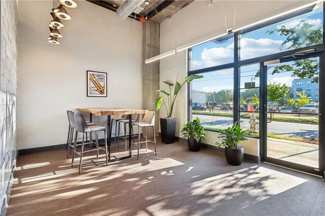 112 Rogers NE Street 206, Atlanta, GA 30317