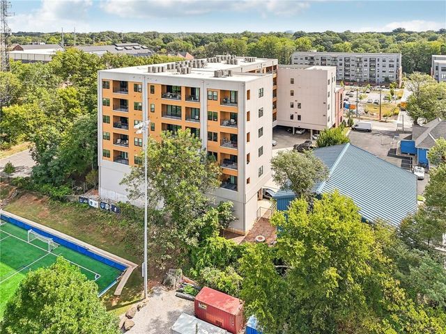 112 Rogers NE Street 206, Atlanta, GA 30317