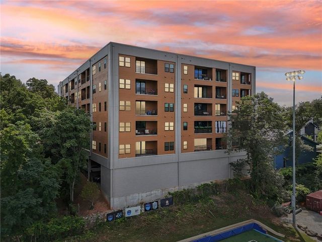 112 Rogers NE Street 206, Atlanta, GA 30317