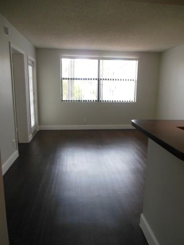 700 Executive Center Drive 25, West Palm Beach, FL 33401