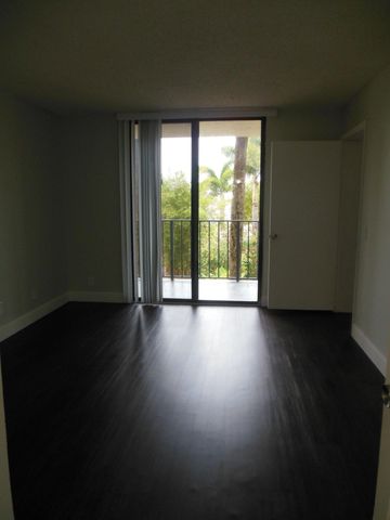 700 Executive Center Drive 25, West Palm Beach, FL 33401