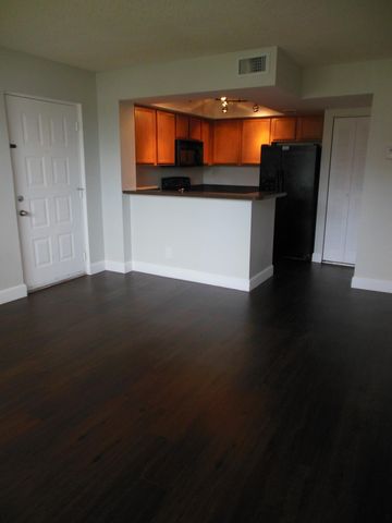 700 Executive Center Drive 25, West Palm Beach, FL 33401