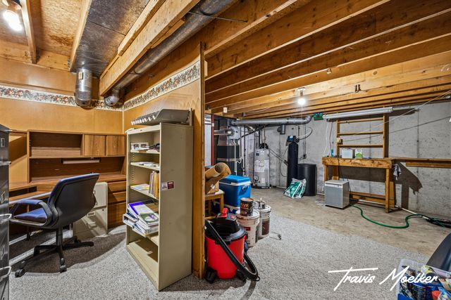 10714 Lovers Lane NW, Grand Rapids, MI 49534