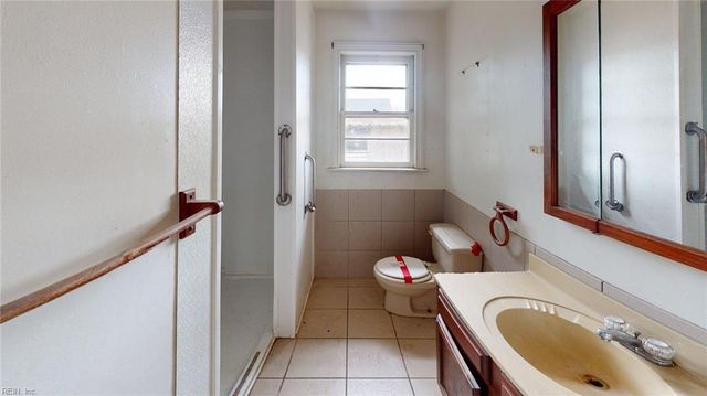 808 State ST, Chesapeake, VA 23323