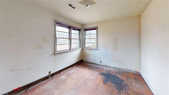 808 State ST, Chesapeake, VA 23323