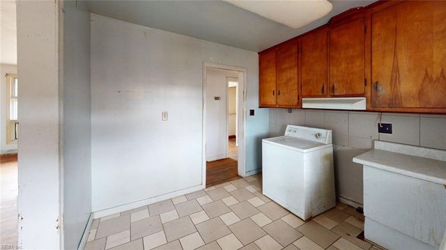 808 State ST, Chesapeake, VA 23323