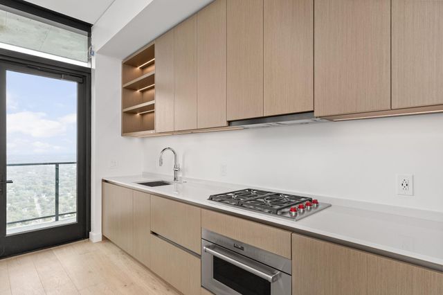 610 Davis ST 4008, Austin, TX 78701