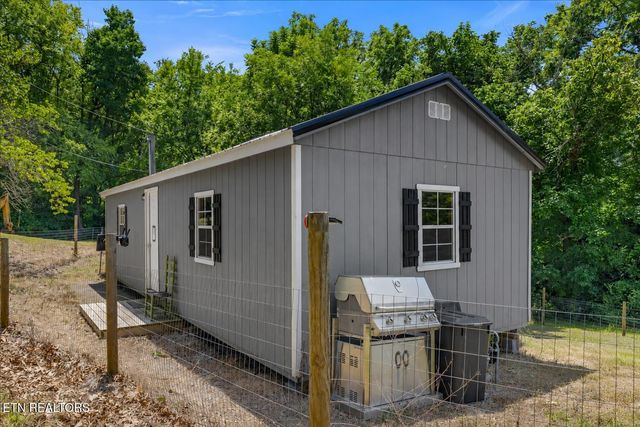100 County Road 904, Etowah, TN 37331