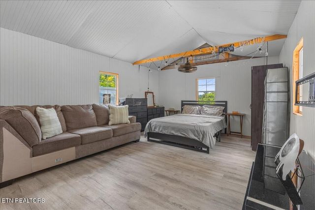 100 County Road 904, Etowah, TN 37331