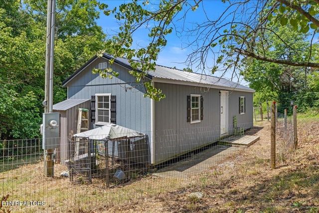 100 County Road 904, Etowah, TN 37331