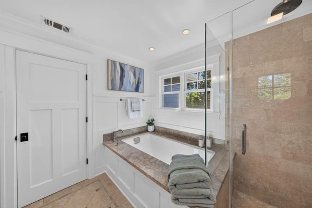 40 Montana Lane, Menlo Park, CA 94025