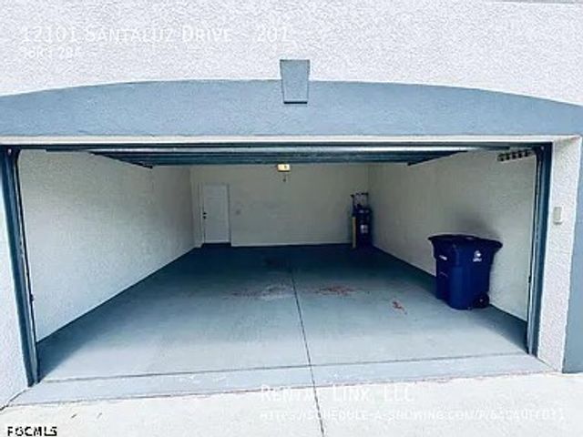 12101 Santaluz DR 201, Fort Myers, FL 33913