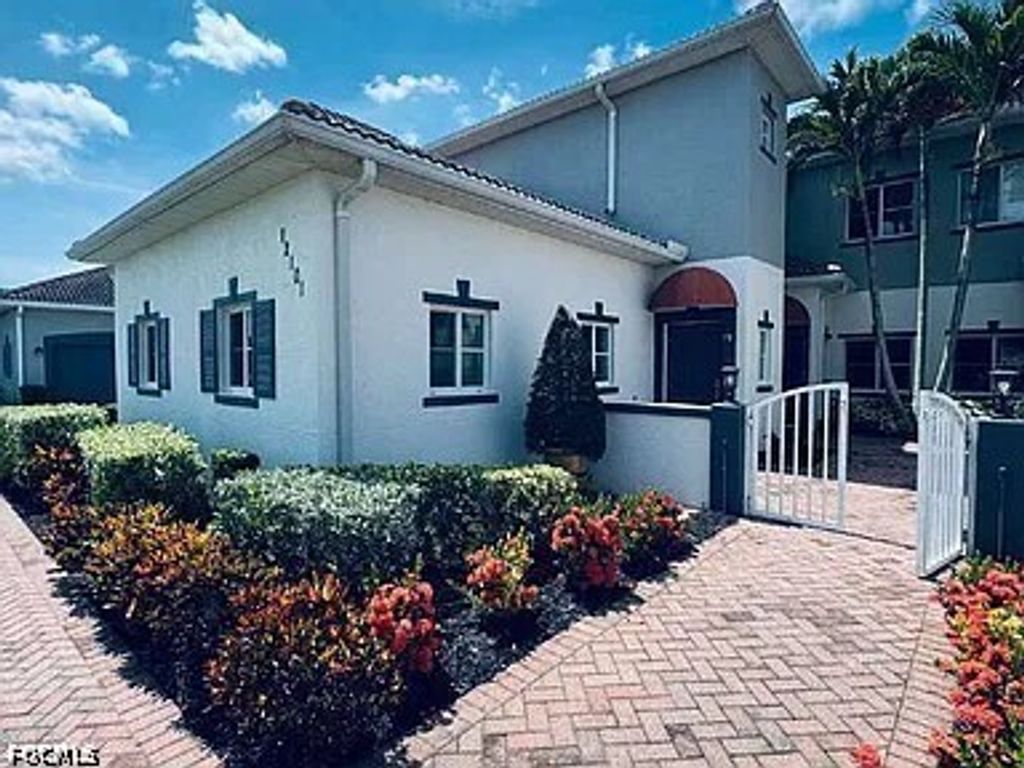 12101 Santaluz DR 201, Fort Myers, FL 33913