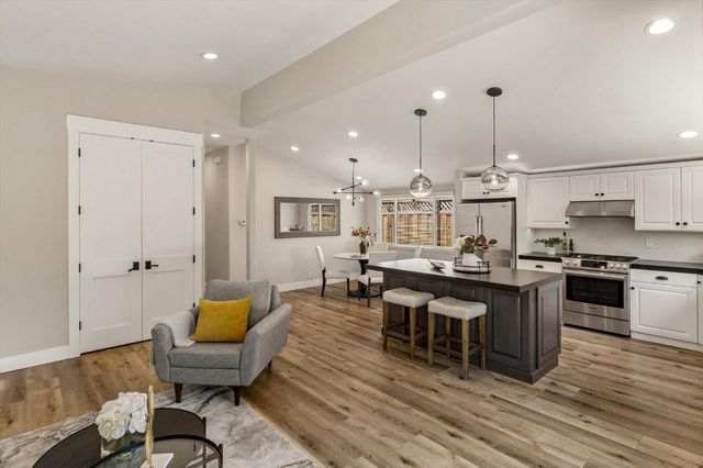 13561 MYREN DRIVE Drive, Saratoga, CA 95070
