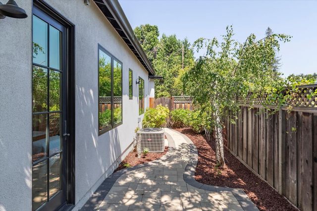 13561 MYREN DRIVE Drive, Saratoga, CA 95070