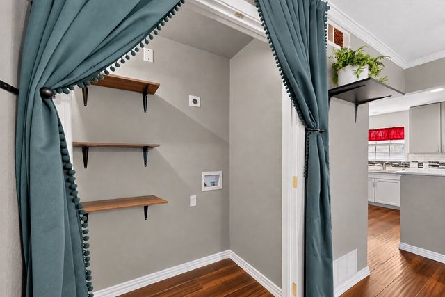 2822 Materhorn Drive, Dallas, TX 75228