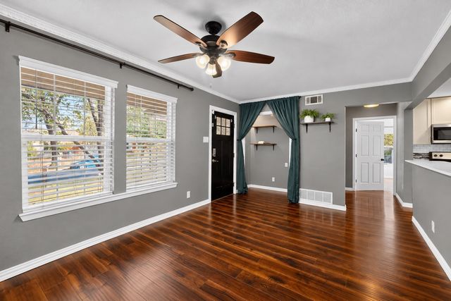 2822 Materhorn Drive, Dallas, TX 75228