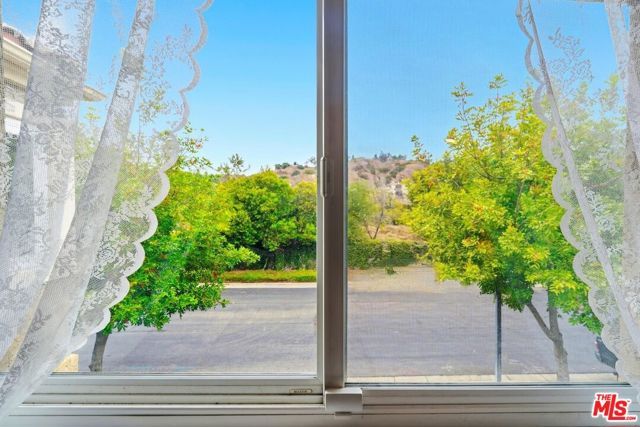 126 Bloom Drive, Claremont, CA 91711