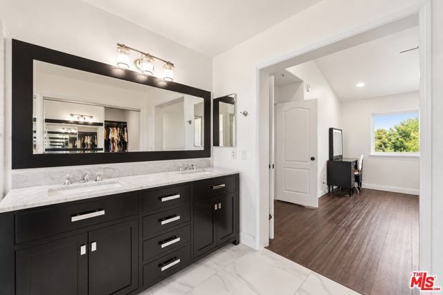 126 Bloom Drive, Claremont, CA 91711