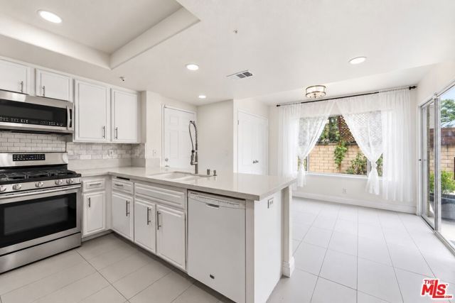 126 Bloom Drive, Claremont, CA 91711