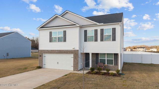 4080 Debbie Drive, Ayden, NC 28513