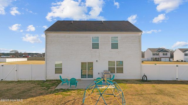 4080 Debbie Drive, Ayden, NC 28513