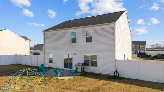 4080 Debbie Drive, Ayden, NC 28513