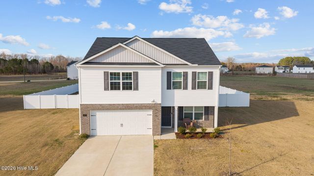 4080 Debbie Drive, Ayden, NC 28513