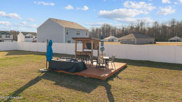 4080 Debbie Drive, Ayden, NC 28513