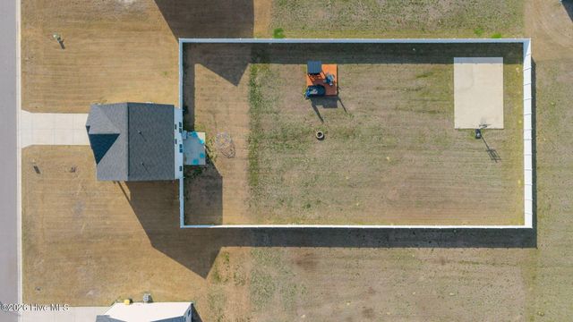 4080 Debbie Drive, Ayden, NC 28513