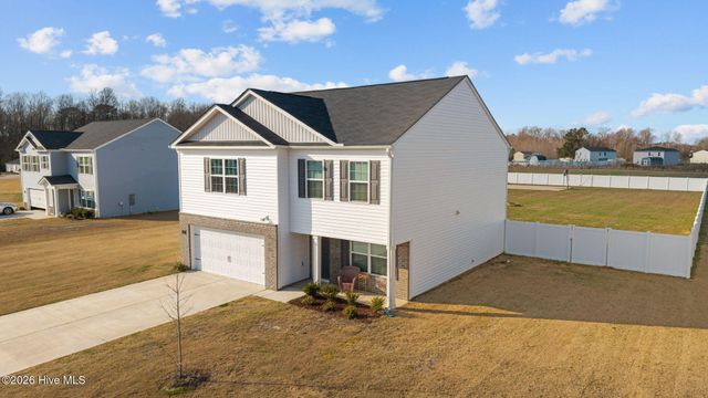 4080 Debbie Drive, Ayden, NC 28513