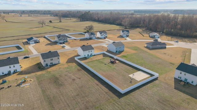 4080 Debbie Drive, Ayden, NC 28513