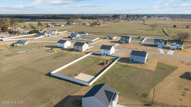 4080 Debbie Drive, Ayden, NC 28513