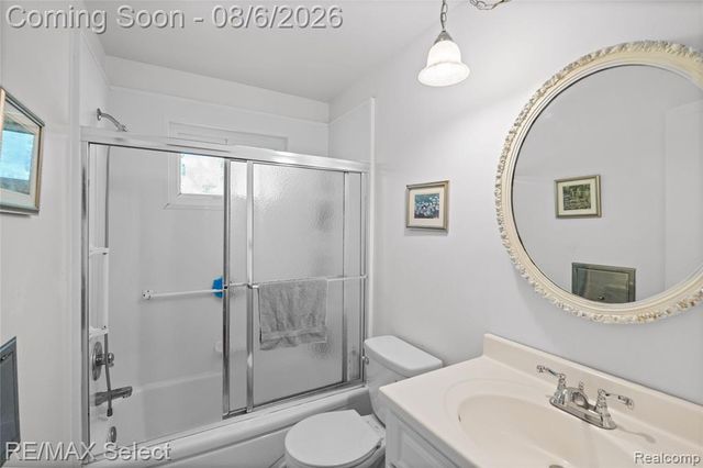 4367 Ashlawn Drive, Flint, MI 48507