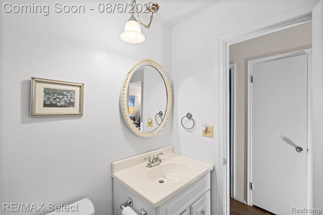 4367 Ashlawn Drive, Flint, MI 48507
