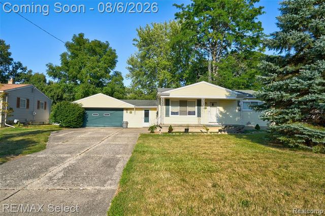 4367 Ashlawn Drive, Flint, MI 48507