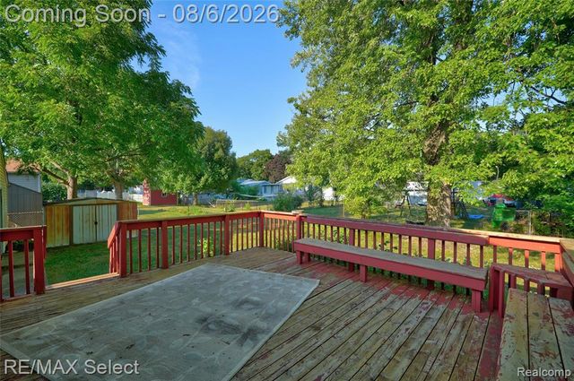 4367 Ashlawn Drive, Flint, MI 48507