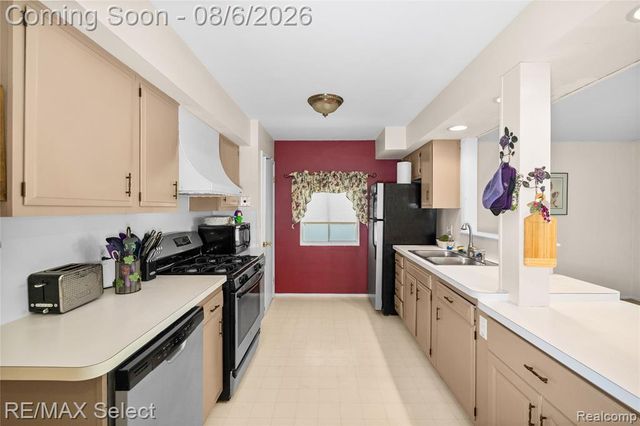 4367 Ashlawn Drive, Flint, MI 48507