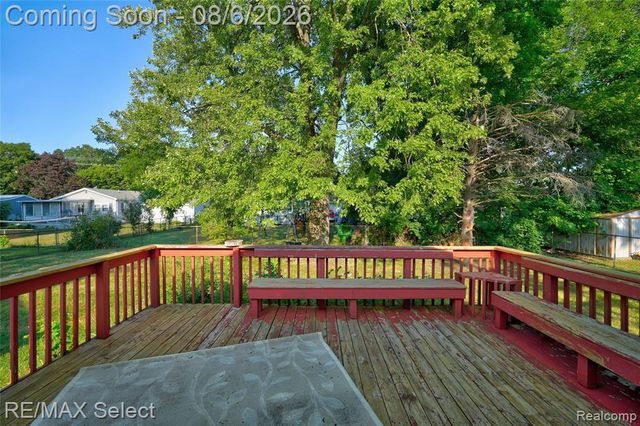 4367 Ashlawn Drive, Flint, MI 48507